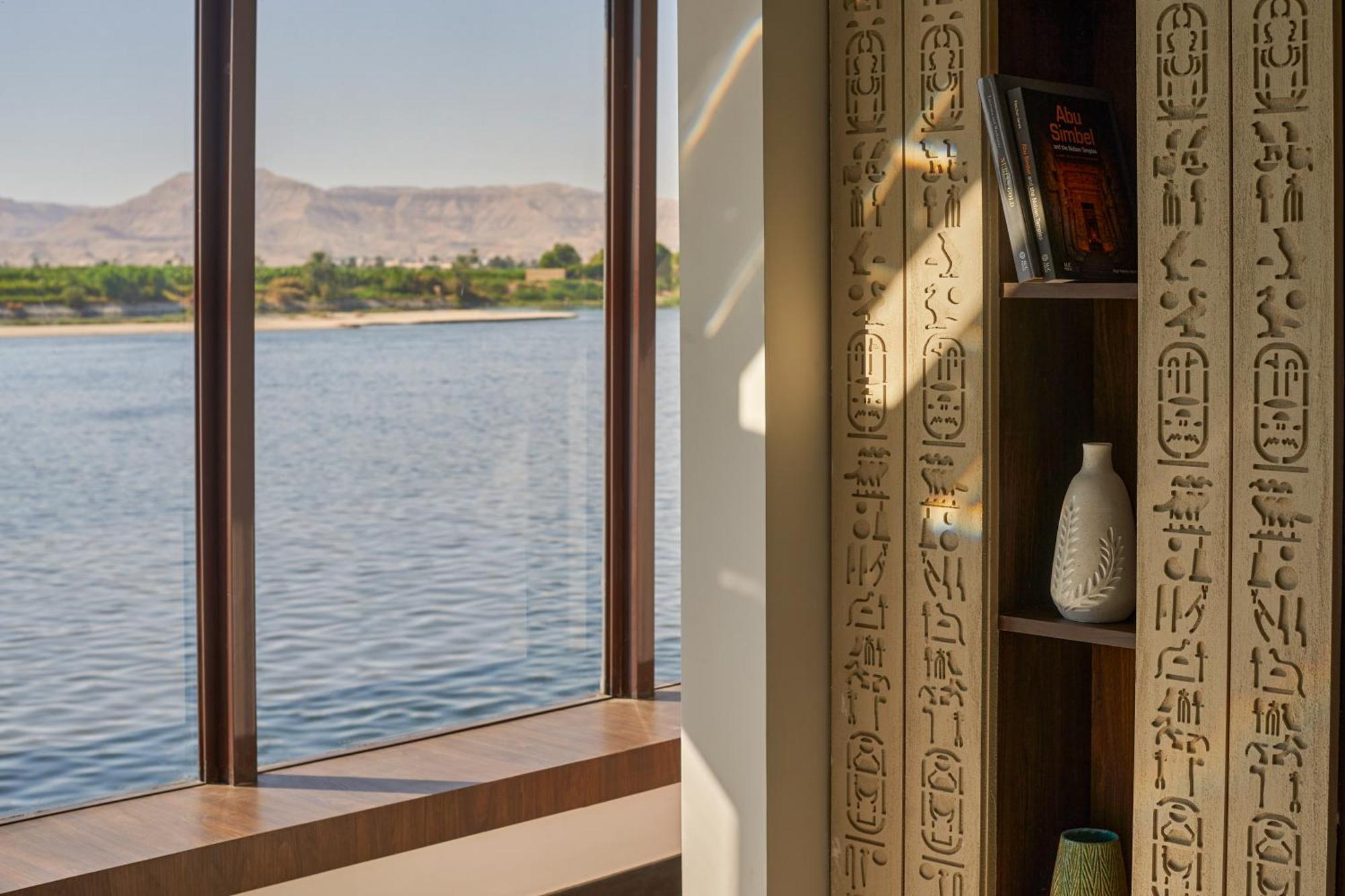 Moevenpick Royal Lily Nile Cruise, Every Monday Four Nights From Luxor, Every Friday Three Nights From Aswan - Including Excursions & Sightseeing Zewnętrze zdjęcie